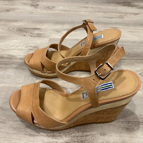 Arnold Churgin Tan Platform Sandals 9.5 Leather Upper Never Worn - Picture 2 of 5